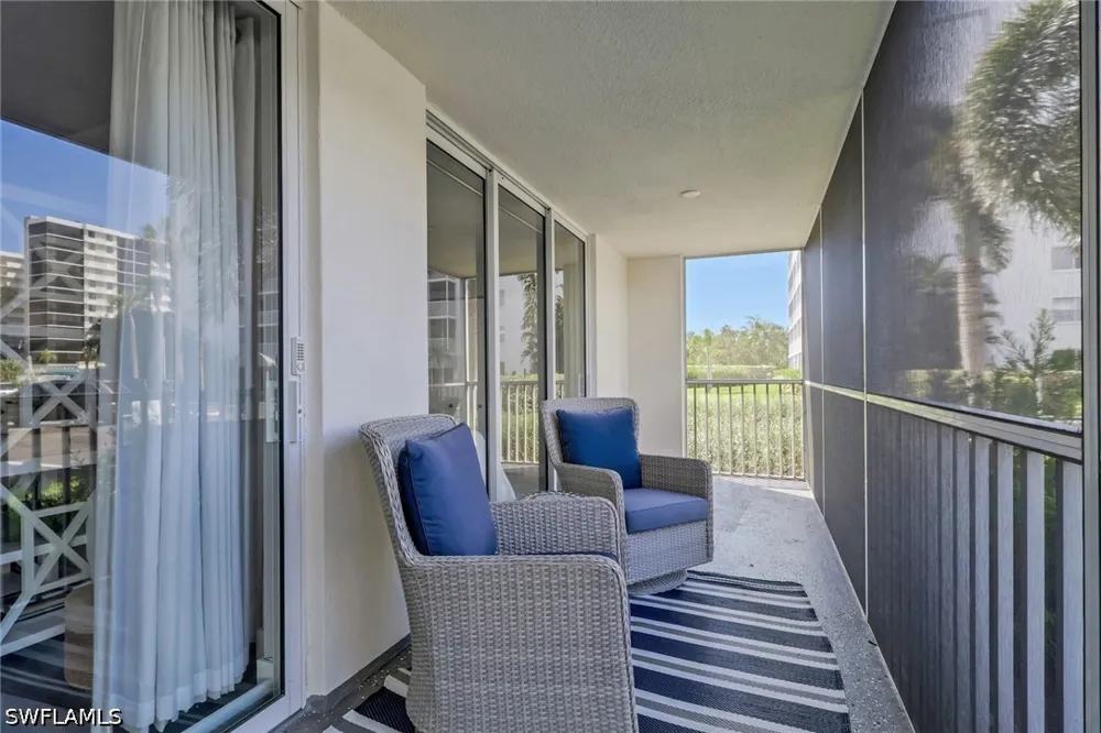 Bluebill Avenue #107 Naples, FL 34108