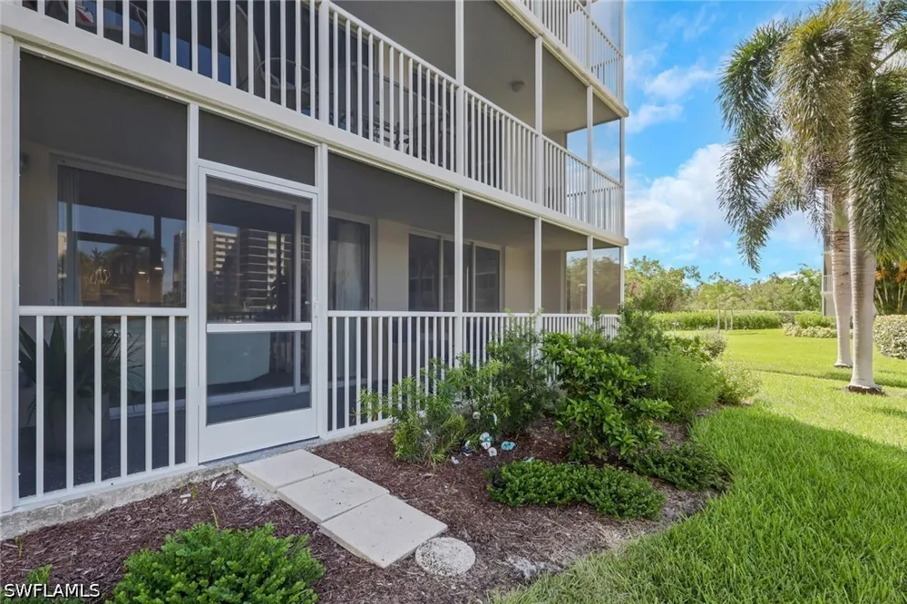 Bluebill Avenue #107 Naples, FL 34108