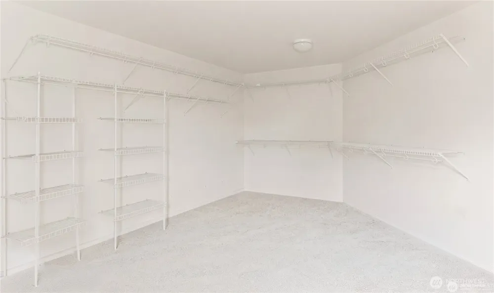 12509 th SE 299 PLACE SE Auburn, WA 98092