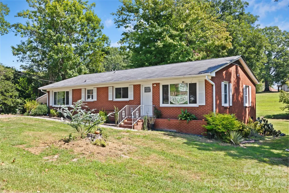411 Coble Avenue Albemarle, NC 28001