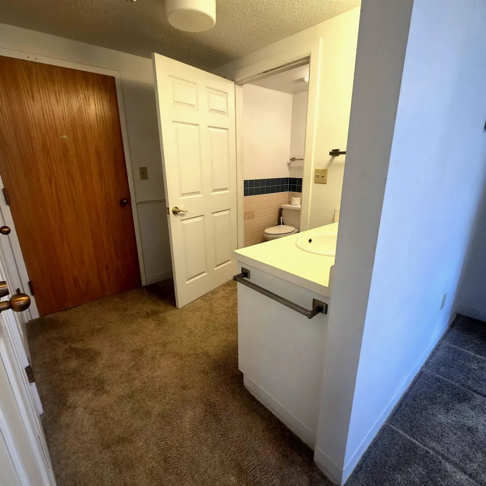 5951 Skeel Avenue Oscoda Charter Township, MI 48750