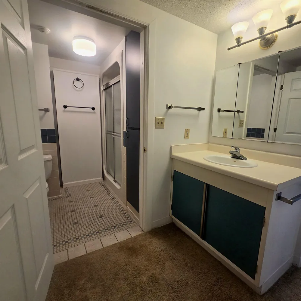 5951 Skeel Avenue Oscoda Charter Township, MI 48750