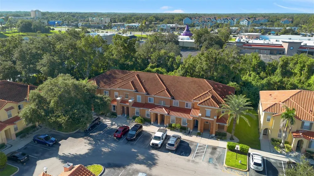 5276 PARADISE CAY CIRCLE Kissimmee, FL 34746