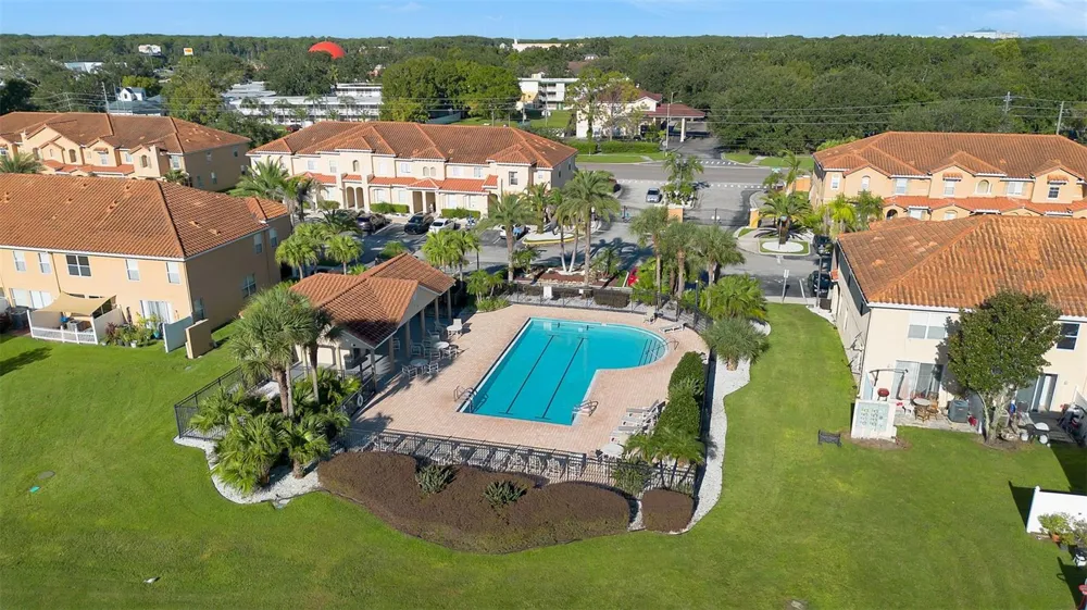 5276 PARADISE CAY CIRCLE Kissimmee, FL 34746