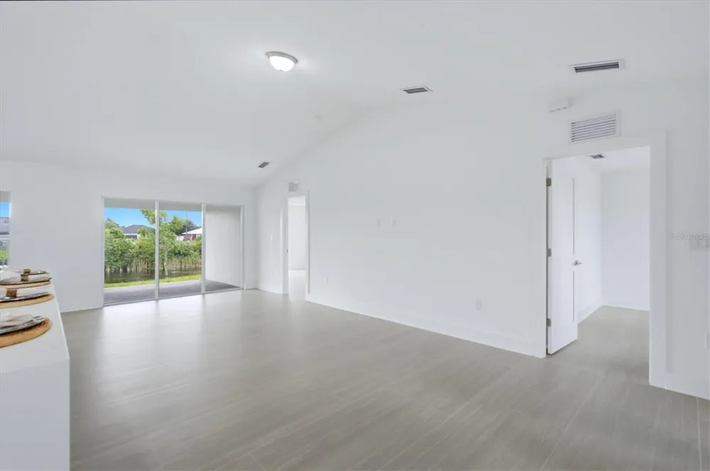 1219 NW 9TH PLACE Cape Coral, FL 33993
