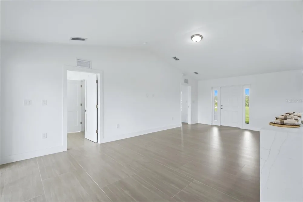 1219 NW 9TH PLACE Cape Coral, FL 33993