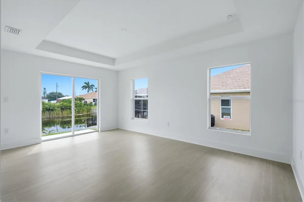 1219 NW 9TH PLACE Cape Coral, FL 33993