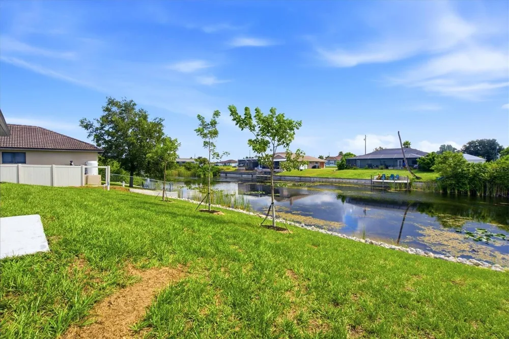 1219 NW 9TH PLACE Cape Coral, FL 33993
