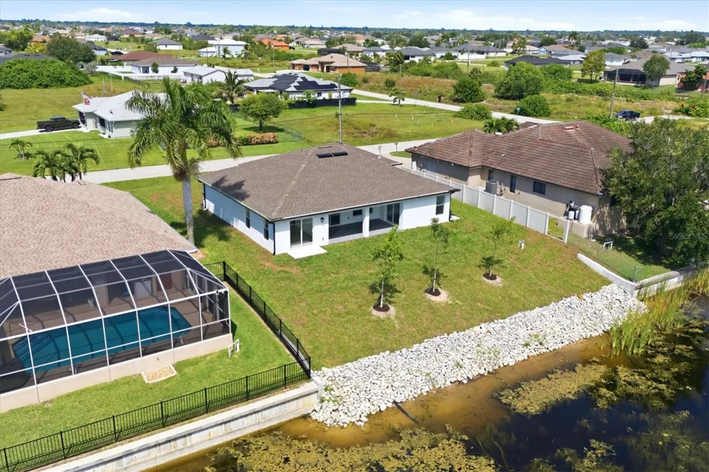1219 NW 9TH PLACE Cape Coral, FL 33993