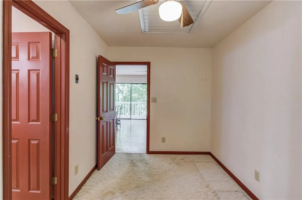 3629 Lakeview Drive Gainesville, GA 30501