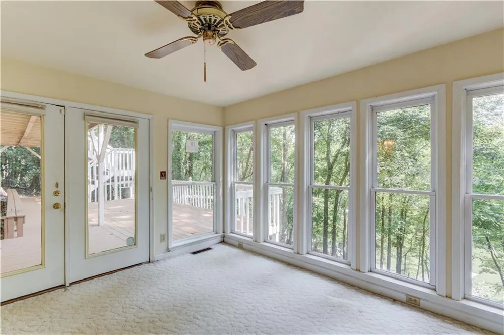 3629 Lakeview Drive Gainesville, GA 30501