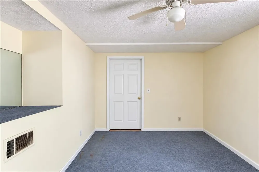 3629 Lakeview Drive Gainesville, GA 30501