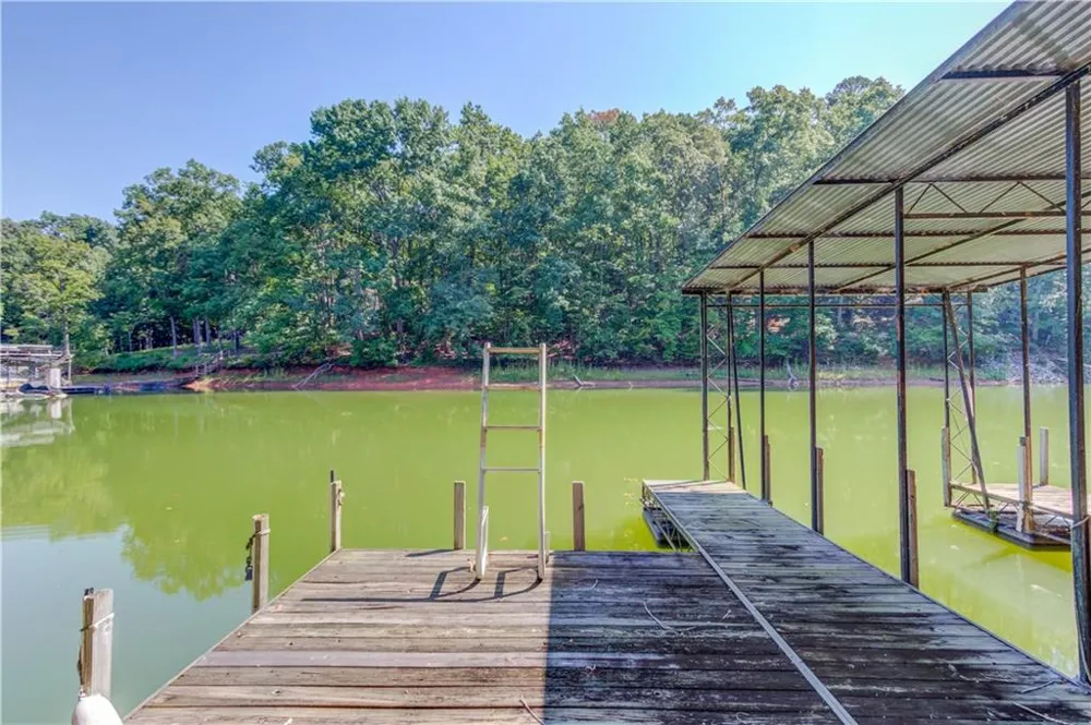 3629 Lakeview Drive Gainesville, GA 30501