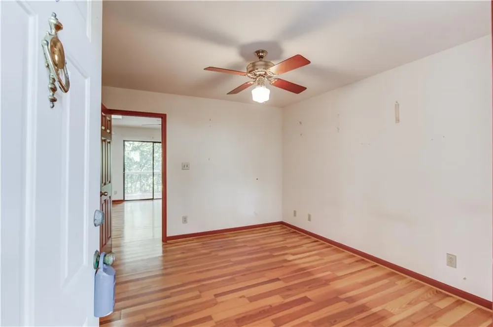 3629 Lakeview Drive Gainesville, GA 30501