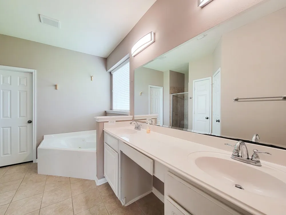 819 Arlington Lane Rosenberg, TX 77469