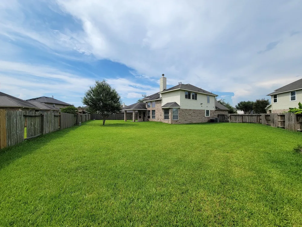 819 Arlington Lane Rosenberg, TX 77469