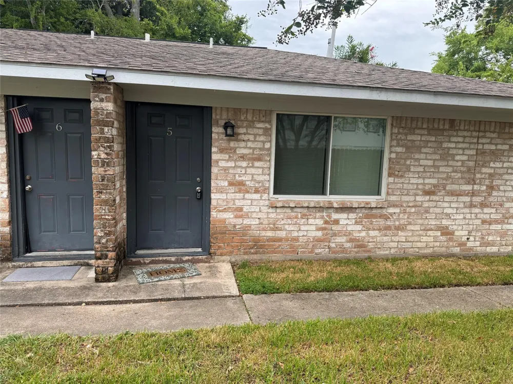 604 Wilson Road #5 Humble, TX 77338