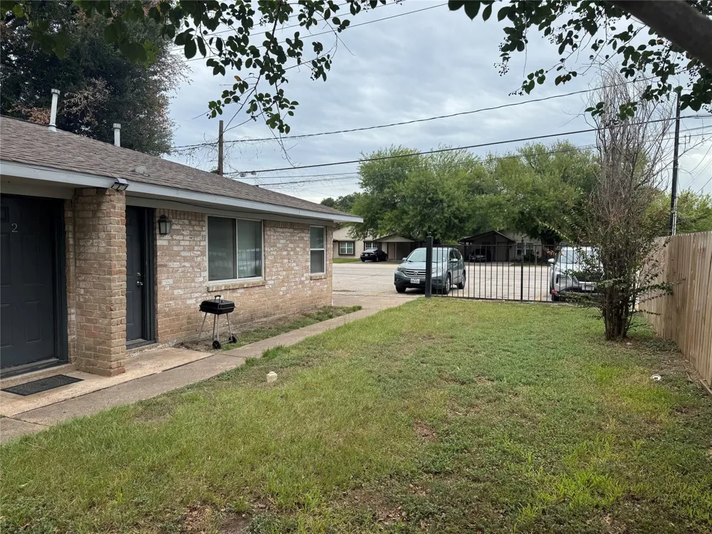604 Wilson Road #5 Humble, TX 77338