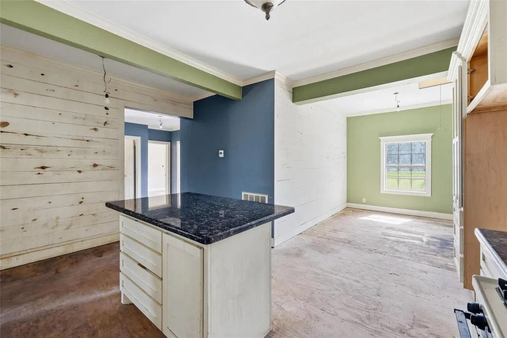 3512 10th Street Beaumont, TX 77705