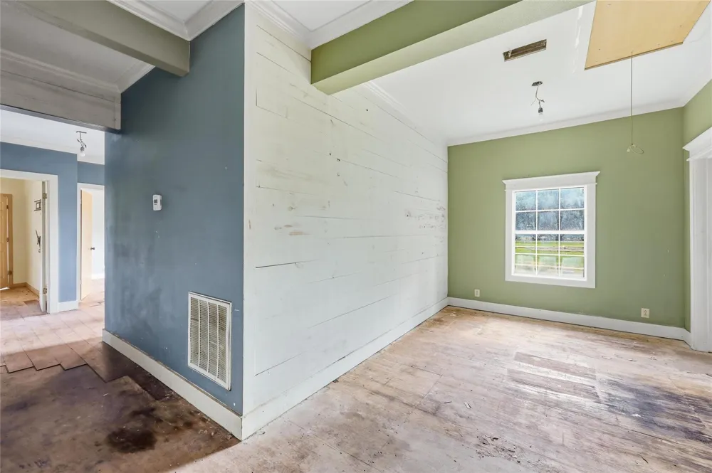 3512 10th Street Beaumont, TX 77705