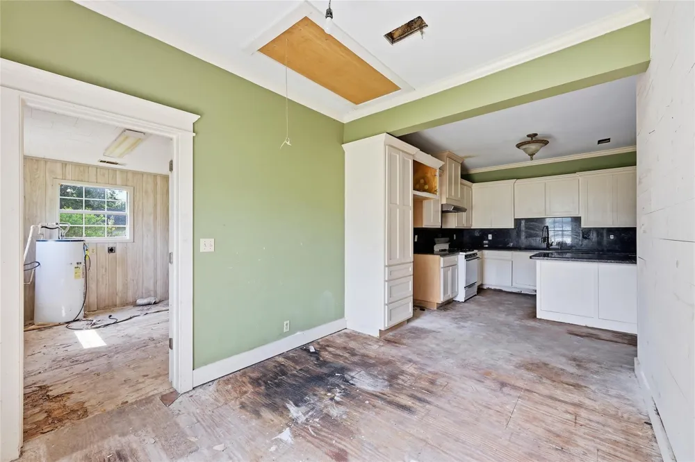 3512 10th Street Beaumont, TX 77705