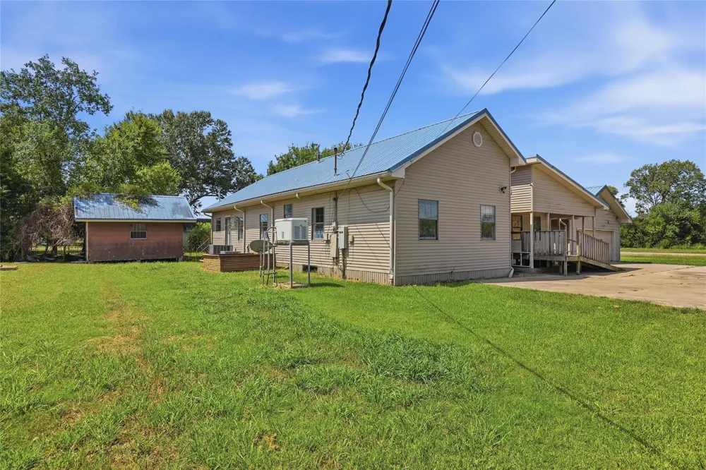 3512 10th Street Beaumont, TX 77705