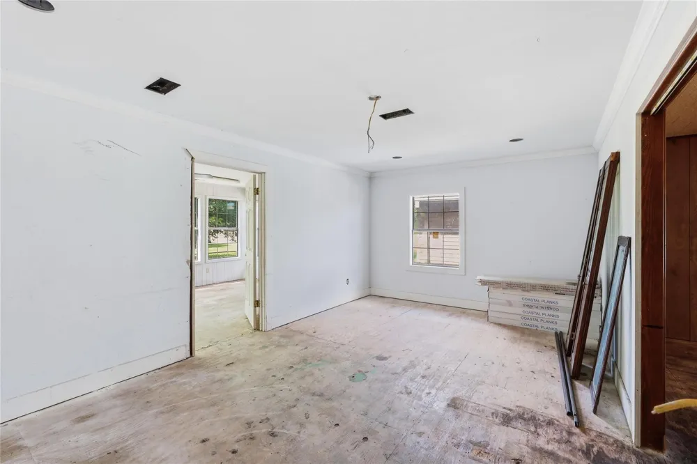 3512 10th Street Beaumont, TX 77705