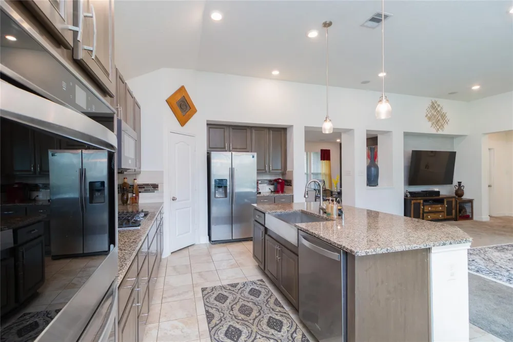 15706 Easton Gate Lane Houston, TX 77044