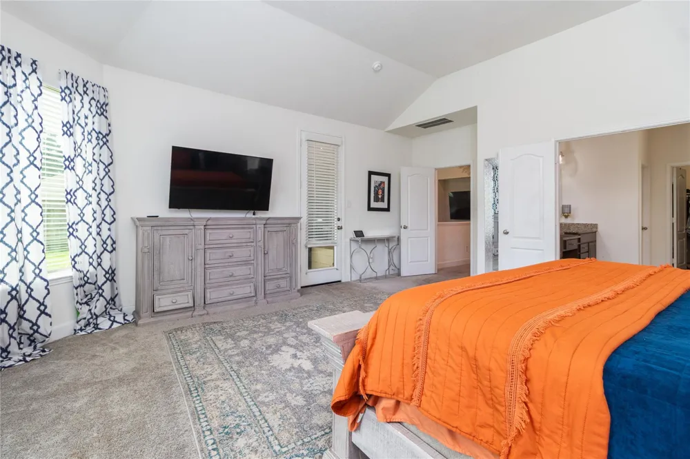 15706 Easton Gate Lane Houston, TX 77044