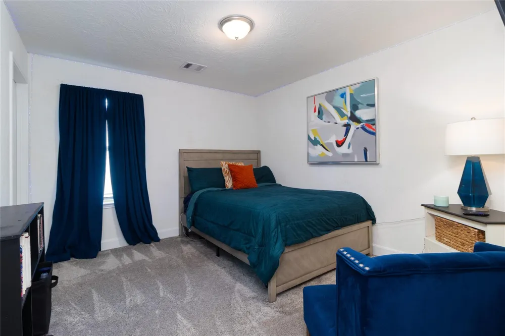 15706 Easton Gate Lane Houston, TX 77044