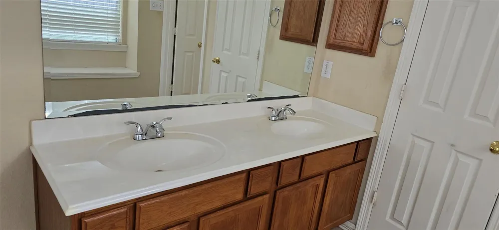 1018 Winter Green Court Missouri City, TX 77459