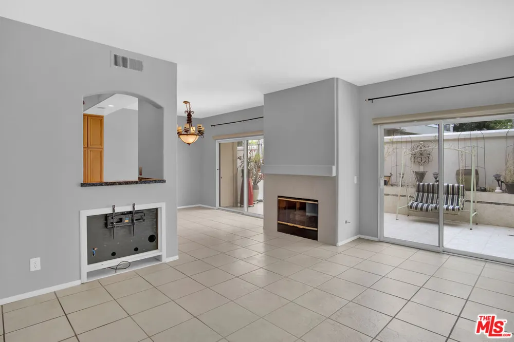 8 Sagunto Aliso Viejo, CA 92656