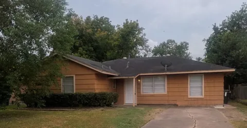 5323 Darlinghurst Drive