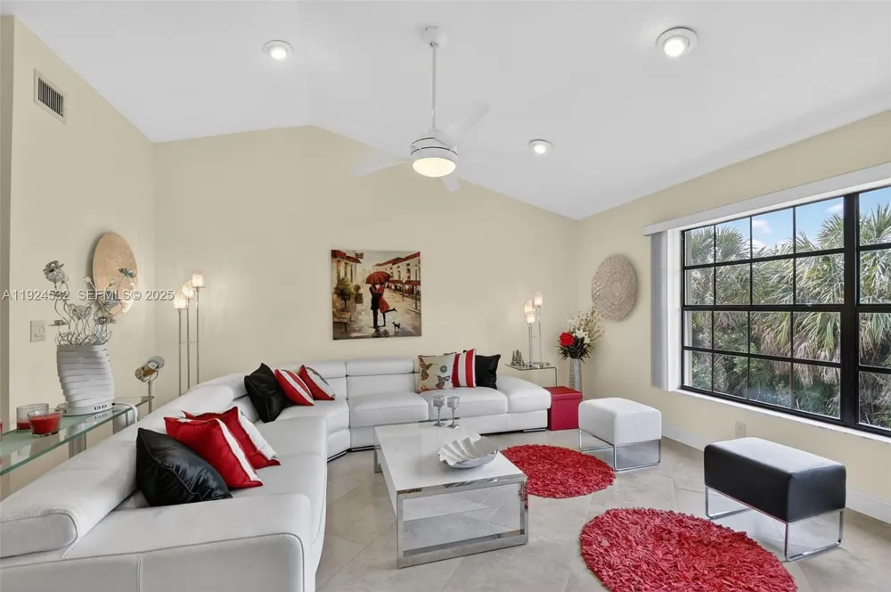 3259 Perimeter Dr #3259 Green Acres, FL 33467