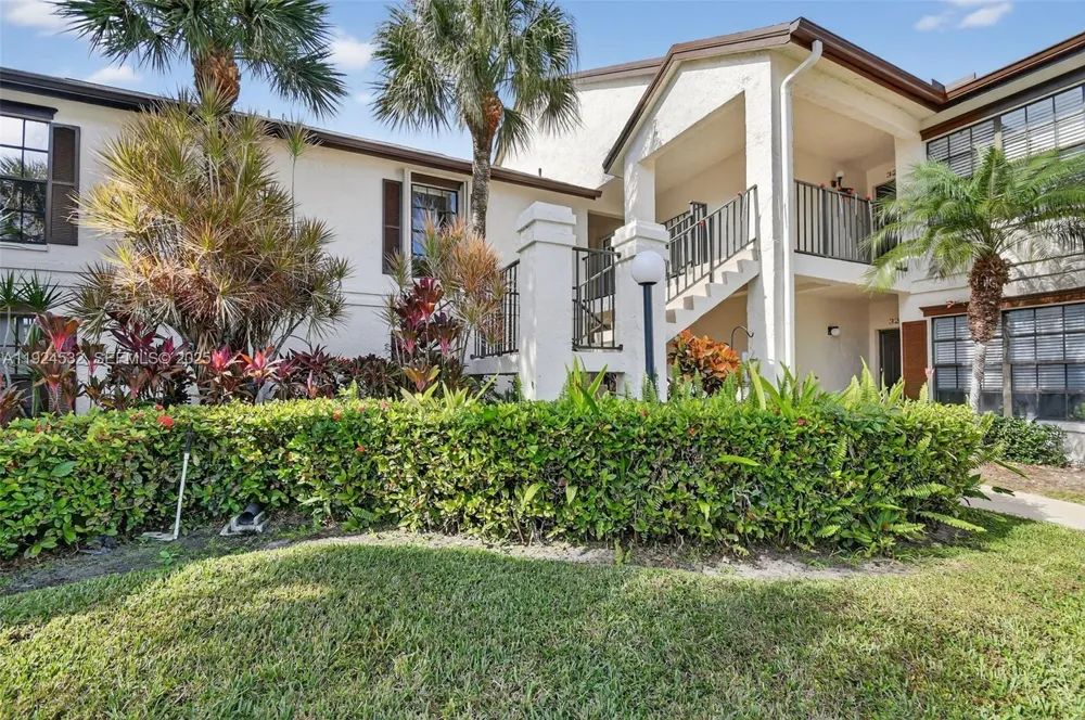 3259 Perimeter Dr #3259 Green Acres, FL 33467