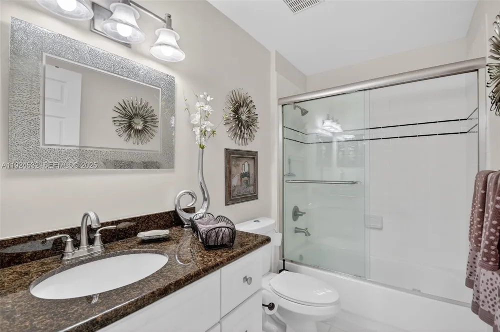 3259 Perimeter Dr #3259 Green Acres, FL 33467