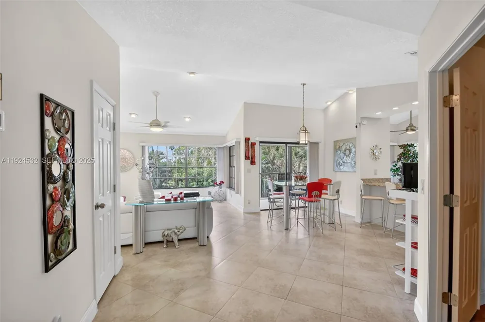 3259 Perimeter Dr #3259 Green Acres, FL 33467