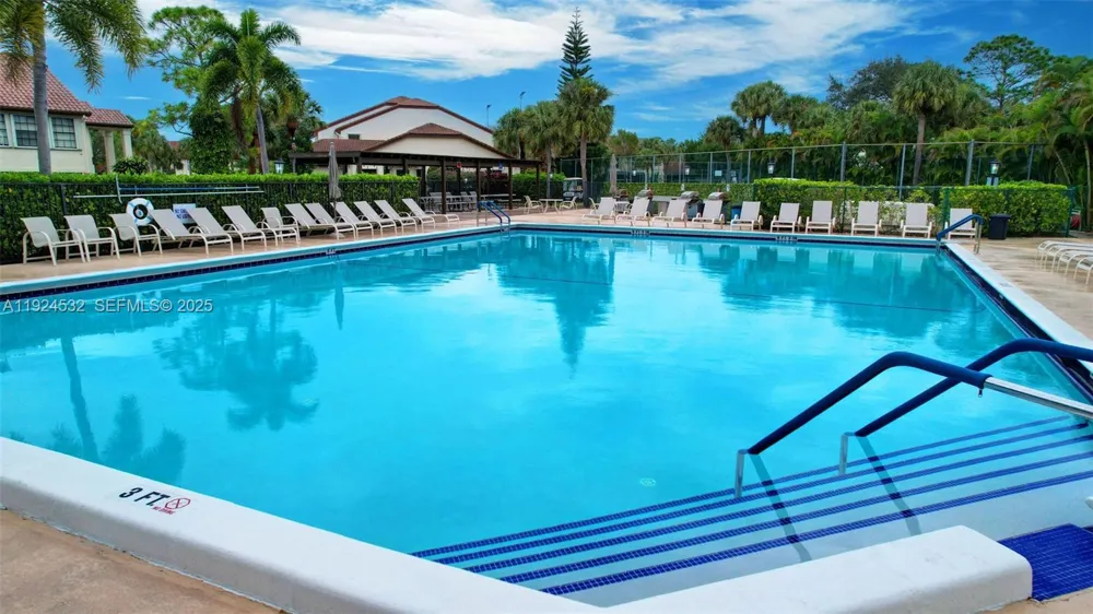 3259 Perimeter Dr #3259 Green Acres, FL 33467