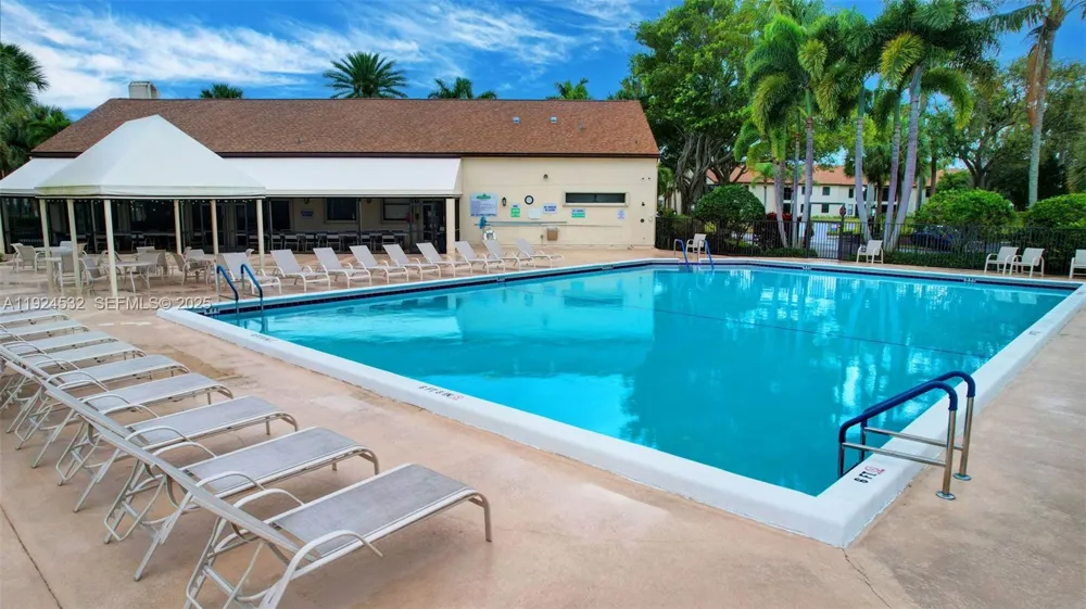 3259 Perimeter Dr #3259 Green Acres, FL 33467