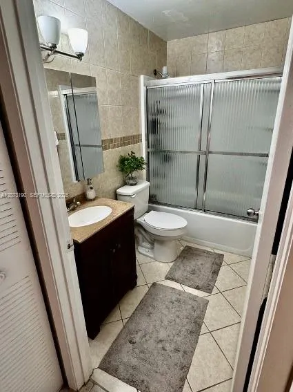 333 SW 86th Ave #104 Pembroke Pines, FL 33025