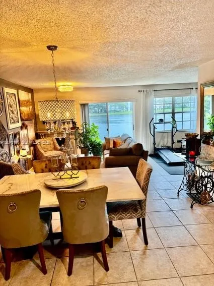 333 SW 86th Ave #104 Pembroke Pines, FL 33025
