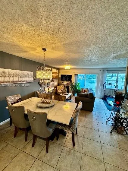333 SW 86th Ave #104 Pembroke Pines, FL 33025