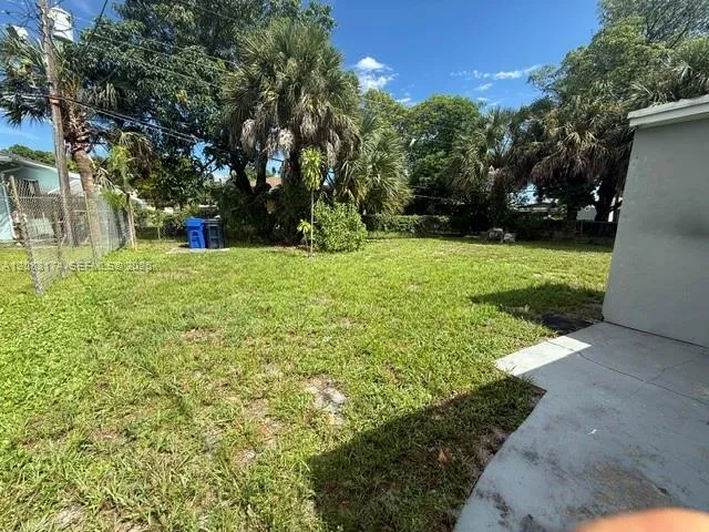 1050 23RD #1041 Fort Lauderdale, FL 33311