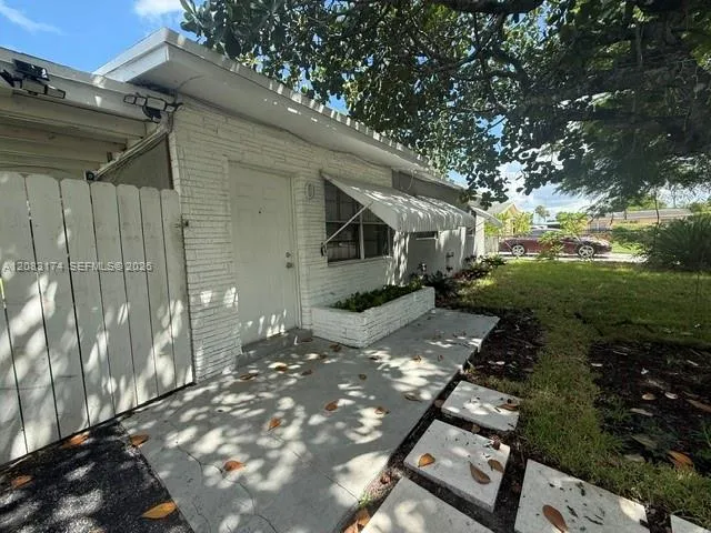 1050 23RD #1041 Fort Lauderdale, FL 33311