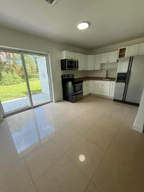 1050 23RD #1041 Fort Lauderdale, FL 33311