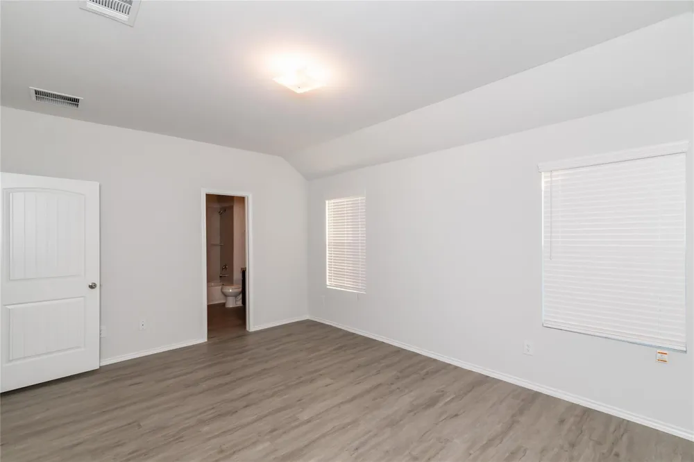 2919 Karin Crest Lane Conroe, TX 77304