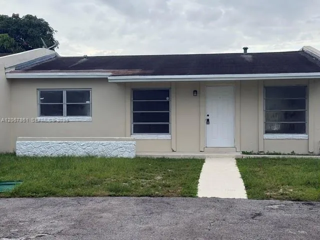 2878 NW 197TH TERRACE #2878 Miami Gardens, FL 33056
