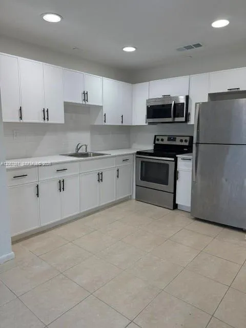 2878 NW 197TH TERRACE #2878 Miami Gardens, FL 33056