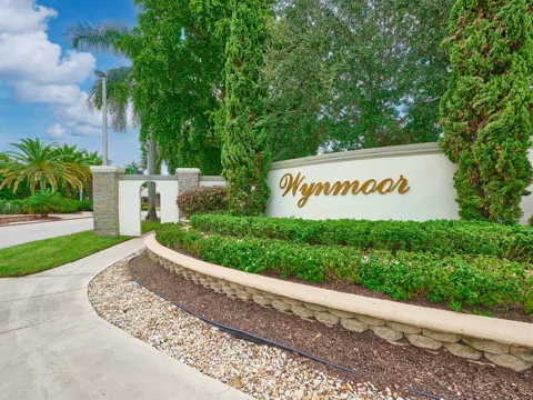 2904 VICTORIA PLACE #H1