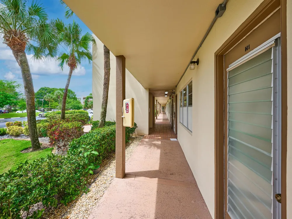 2904 VICTORIA PLACE #H1 Coconut Creek, FL 33066